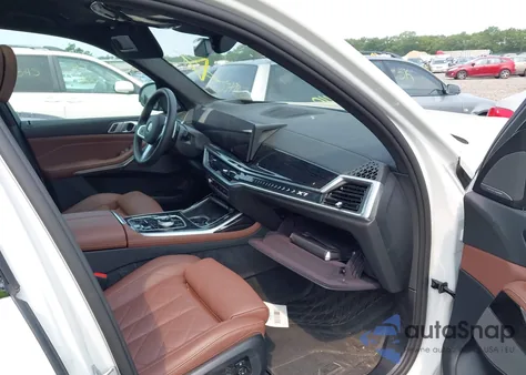 2025 BMW X7 xDrive40I from USA, damaged, VIN 5UX23EM09S9Y79325